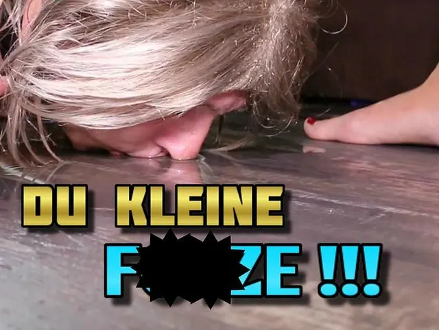 Vorschau aus Devot: Fotzen müssen Pisse schlürfen !!