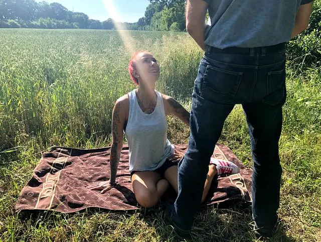 Vorschau aus Sex im Freien: Fast erwischt ! Versaut geiler Outdoor ohne Gummi Fick !