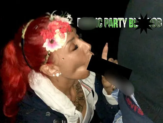 Vorschau aus Sex im Freien: User erkennt mich auf Party und wird leer geblasen !
